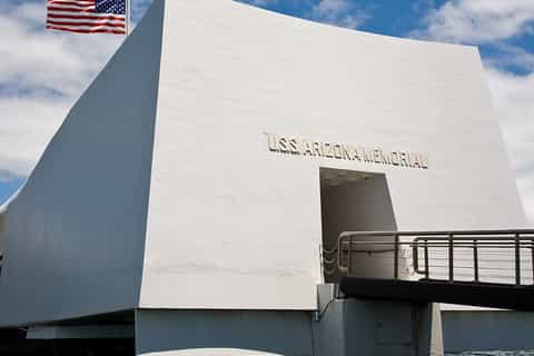 Honolulu: Pearl Harbor Tour with Arizona Memorial