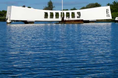 Honolulu: Pearl Harbor Tour with Arizona Memorial