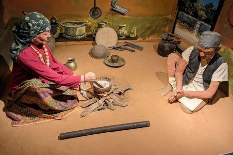 Kathmandu: National Museum of Nepal Guided Tour Group Tour