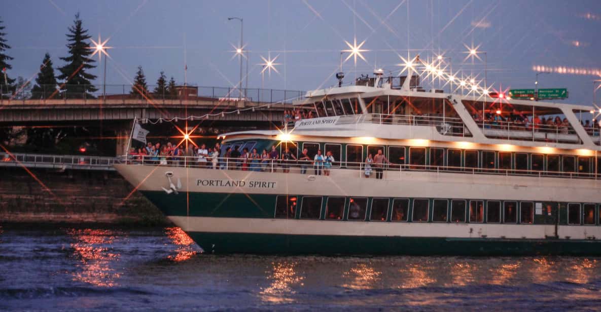 Portland: 2.5 Hour Dinner Cruise Through Downtown