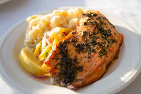 Portland: 2.5 Hour Dinner Cruise Through Downtown