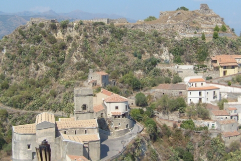 Sicile : excursion privée "Le Parrain" avec option déjeunerDepuis Catane ou Messine  : "Le Parrain" Vin et plats