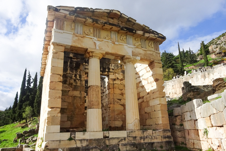 Delphi 2 Tage Tour ab Athen mit Übernachtung im 4 Sterne HotelAb Athen: Delphi - 2-Tages-Tour mit Übernachtung im 4*-Hotel