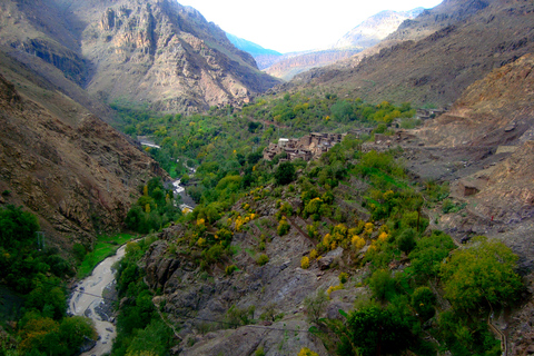 Caminhada de 2 dias no Atlas com moradores locais .. / vilas virgensExclusivo 2D Trek Explore Atlas Mountains/Virgin Villages