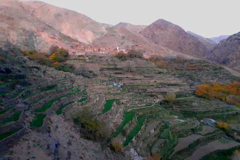 Caminhada de 2 dias no Atlas com moradores locais .. / vilas virgensExclusivo 2D Trek Explore Atlas Mountains/Virgin Villages