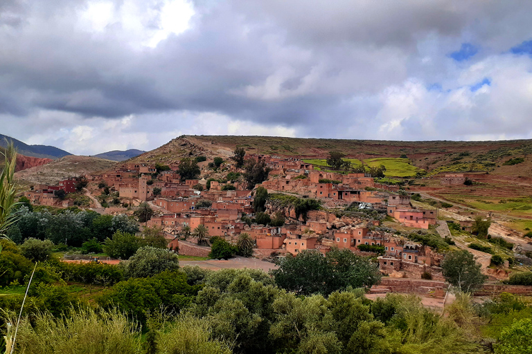 2 días de caminata en el Atlas con los lugareños.. / Pueblos vírgenesViaje exclusivo en 2D Explora las montañas del Atlas/Pueblos Vírgenes