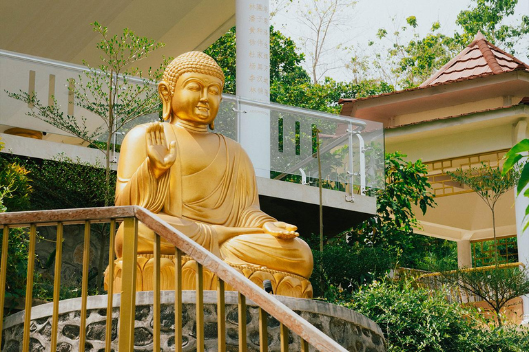 Gangga: Half-Day Heritage, Waterfall & Food Experience