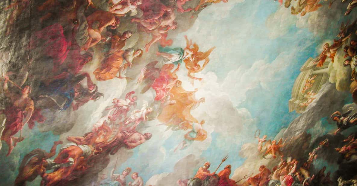 Versailles: Skip-the-Line Tour of Palace with Gardens Access