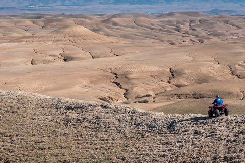 Fyrhjulings- och kameltur i Agafay med middag på Chouf L&#039;orMarrakech: Agafay Desert Quad Bike, kamelridning och middag