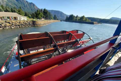 Cascade Locks: 2-Hour Columbia River Sightseeing Cruise
