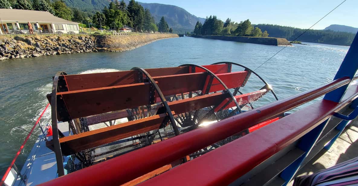 Cascade Locks: 2-Hour Columbia River Sightseeing Cruise