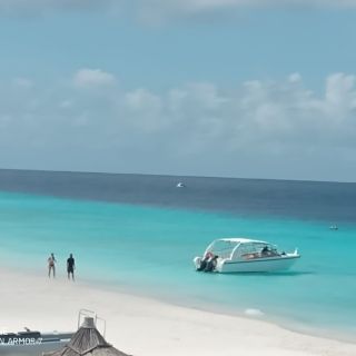 From Willemstad: Boat Tour to Klein Curaçao