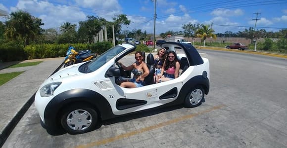 Cozumel: Private Buggy Tour with Lunch & Snorkeling