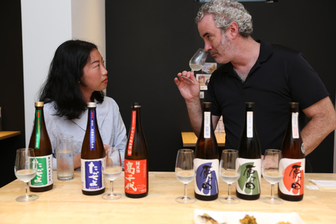 Degustazione di sake nel centro di Kyoto