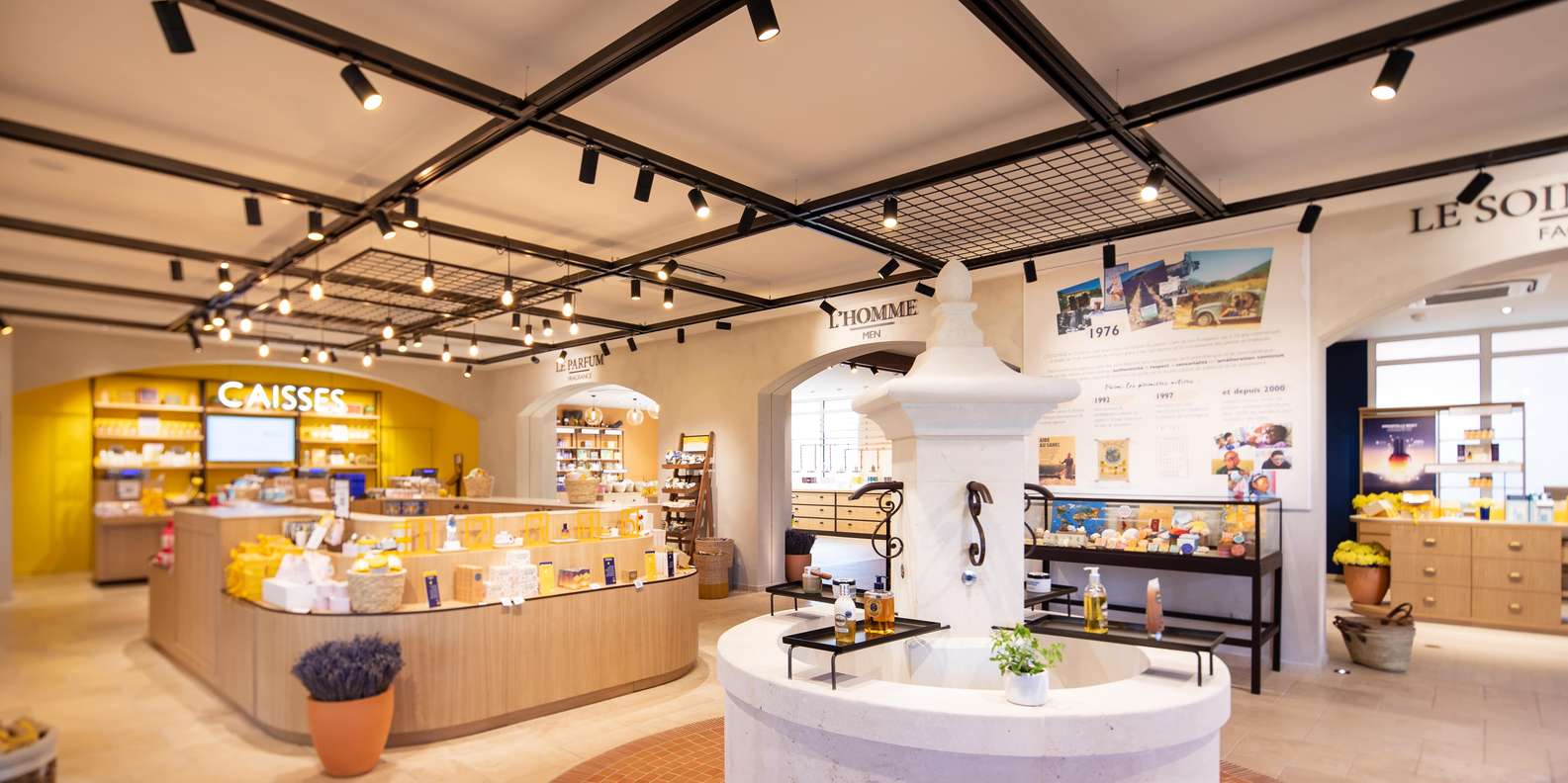 マノスク：ロクシタン アン プロヴァンス ガイド付き工場見学