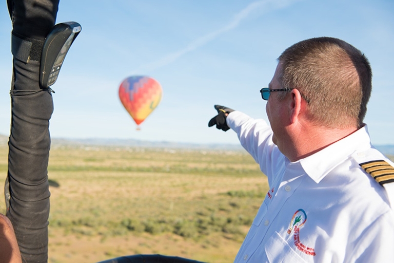 Phoenix : vol en montgolfière avec champagne et restaurationBalade matinale en montgolfière avec petit-déjeuner