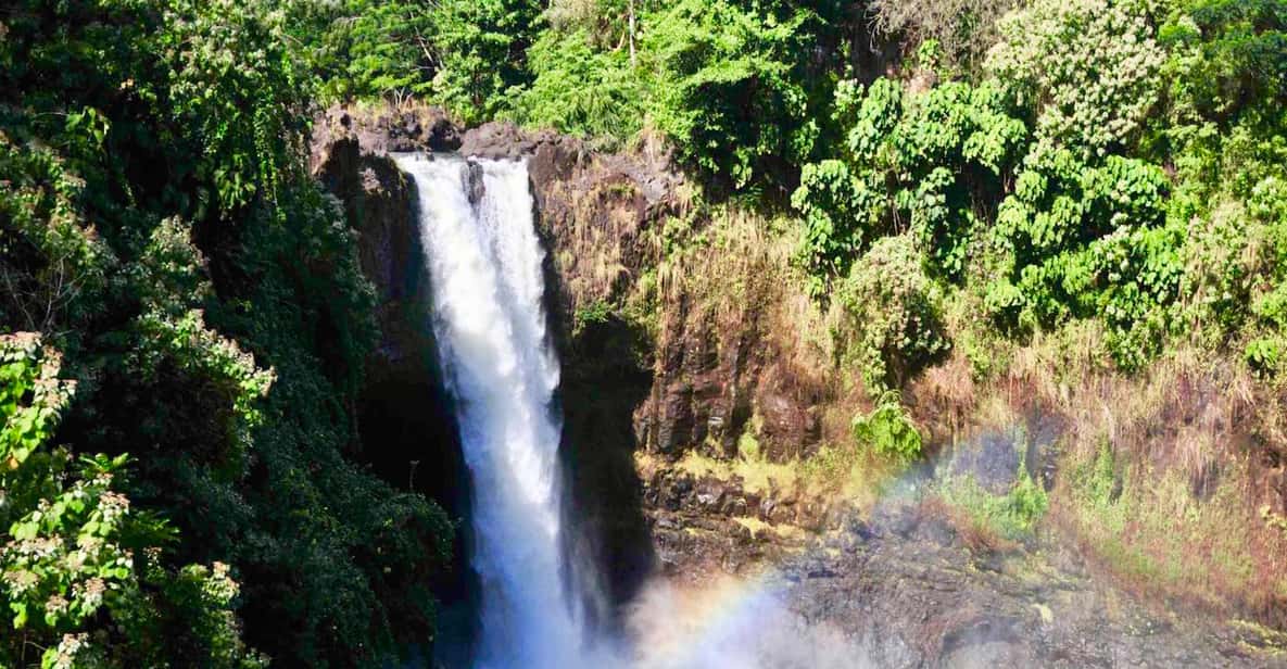 Big Island: Small Group Waipio Valley and Waterfall Tours