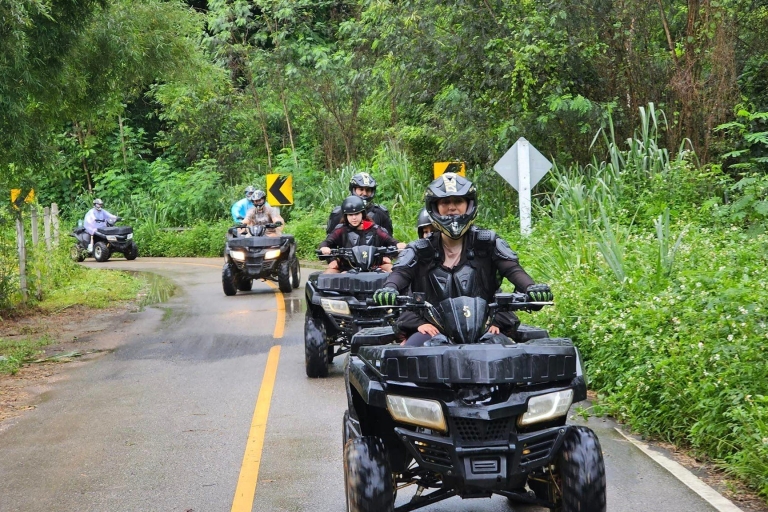 Chiang Mai: wycieczka terenowa ATV z transferem1 godzina jazdy ATV z pasażerem