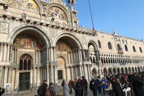 Venice Full-Day Group Tour from Lake Garda Transfers from Bardolino