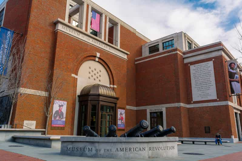 Museum of the American Revolution: Early Access Guided Tour | GetYourGuide