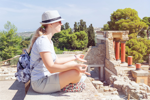 Heraklion: tour privado de Knossos y cata de vinos con almuerzo