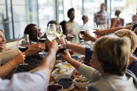 Tour privato di Knossos con pranzo e degustazione di viniHeraklion: Tour privato di Cnosso con pranzo incluso