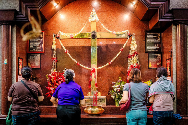 Manila Meals Food Tour with 15+ Tastings