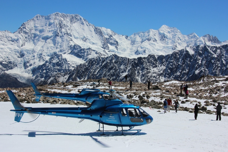 Franz Josef Town: tour en helicóptero por el glaciar con aterrizaje en la nieve