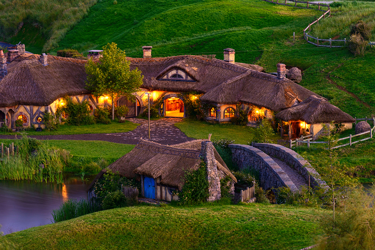 De Auckland: Passeio de um dia inteiro no set de filmagem de HobbitonDe Auckland: Hobbiton Movie Set Viagem de dia inteiro