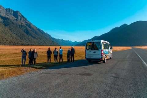 Van Te Anau: Milford Sound Tour met cruise en lunch