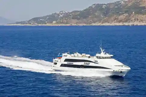 Sorrente : trajet en ferry entre Sorrente et Capri