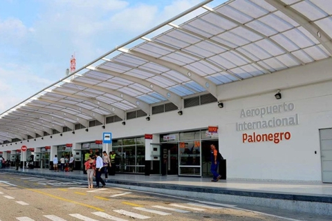 Transfert privé à l'arrivée ou au départ de l'aéroport de PalonegroDe ou vers San Gil Lodging