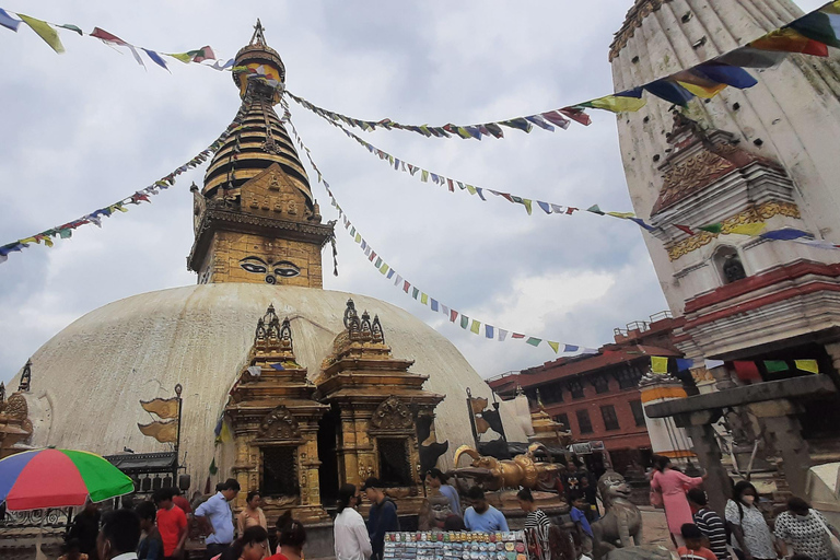 Kathmandu: Chandragiri Cable Car & Monkey Temple Tour