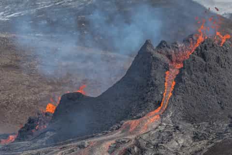 Reykjavic: Active Volcano Hike and Reykjanes Peninsula Tour