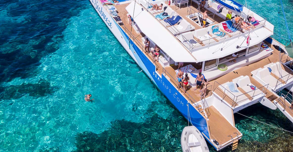 St Paul's Bay: Blue Lagoon, Beaches & Bays Trip by Catamaran