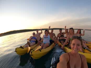 Cape Kamenjak: Sunset Kayak/SUP Wine Tour