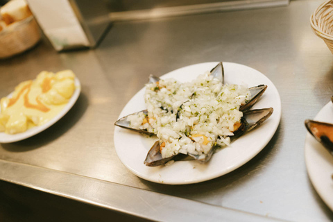 San Sebastian: Ultimate Pintxos & Wine Private Tour