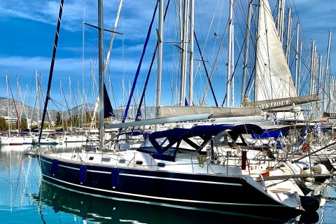 Desde Agia Efimia: crucero de un día a la isla de Ítaca con almuerzo