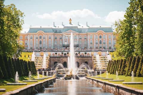 St Petersburg: Peterhof Museum Park Ticket and Audioguide