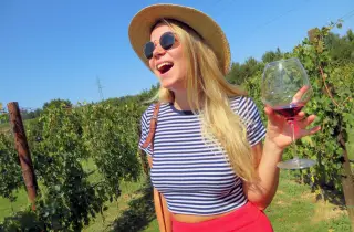 Von Rom: Ganztagesausflug in die Toskana mit Weinprobe