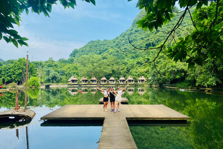 Half Day Hiking to Cat Ba National Park with a Guide