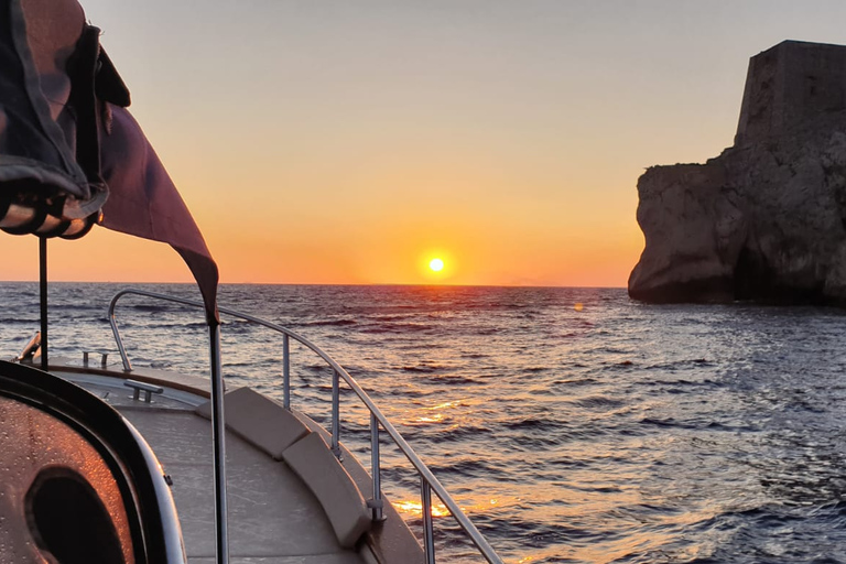 Desde Sorrento: tour en barco premium por la costa de AmalfiSorrento: tour premium de Positano y Amalfi