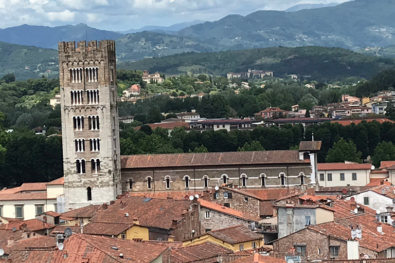 Lucca: 2-Hour City Center Walking Tour