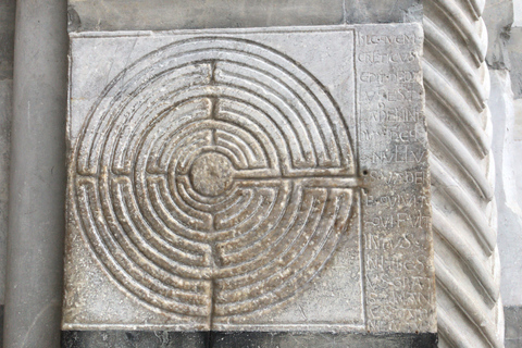 Lucca: 2-Hour City Center Walking Tour
