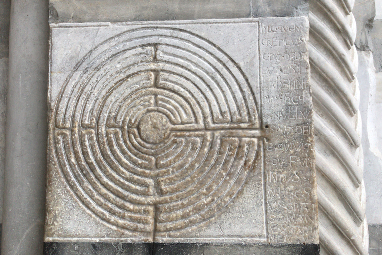 Lucca: 2-Hour City Center Walking Tour