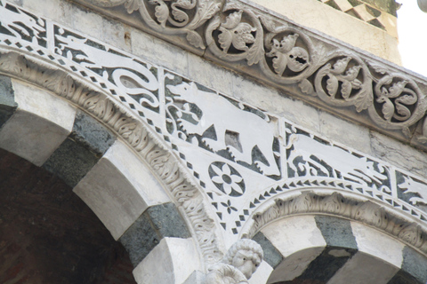 Lucca: 2-Hour City Center Walking Tour