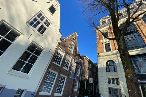 Amsterdam: Guided Off-The-Beaten-Track Walking TourEin Tag in Amsterdam