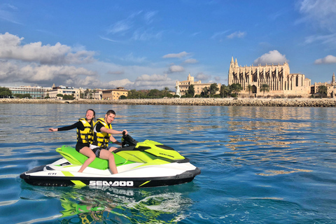 Palma de Mallorca: tour en moto de agua a la catedral de PalmaOpción estándar