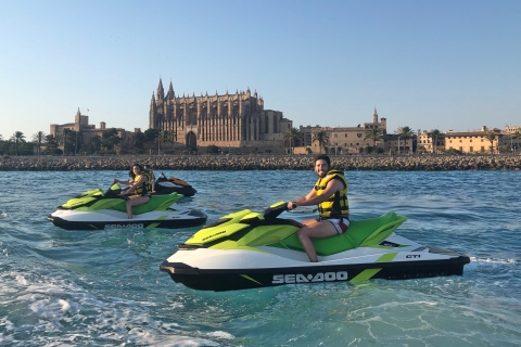 Palma de Mallorca: Jetski Tour to Palma Cathedral Standard Option