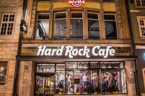 Wroclaw: Hard Rock Cafe Skip-the-Line Entry, Burger and Beer